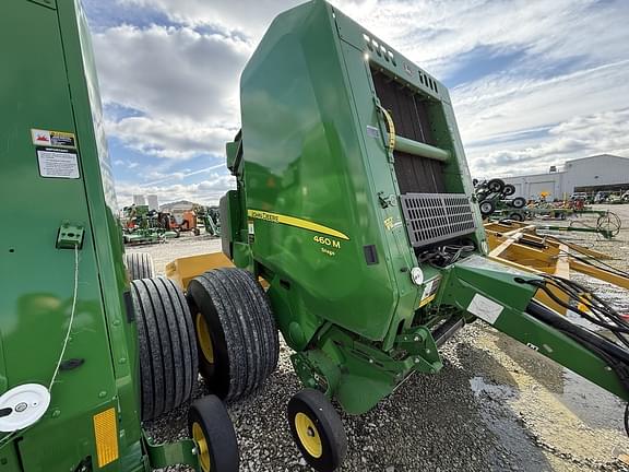 Image of John Deere 460M Silage equipment image 2