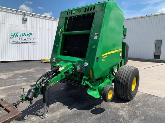 Image of John Deere 460R Primary image