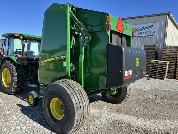 Image of John Deere 460R equipment image 2