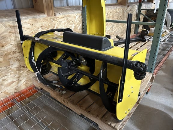 2018 John Deere 47" Snow Blower Equipment Image0