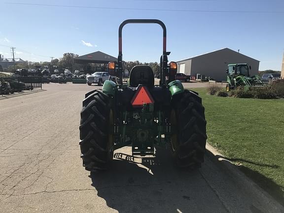 Image of John Deere 5045E equipment image 2