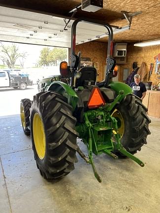 Image of John Deere 5045E equipment image 1