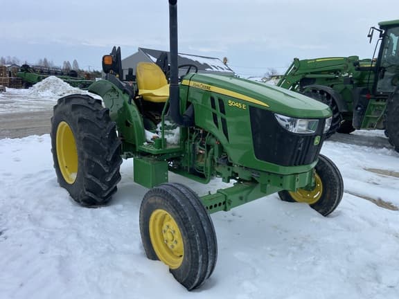 Image of John Deere 5045E equipment image 1