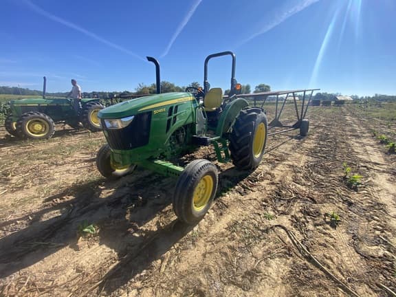 Image of John Deere 5045E equipment image 2