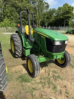 Image of John Deere 5045E equipment image 2