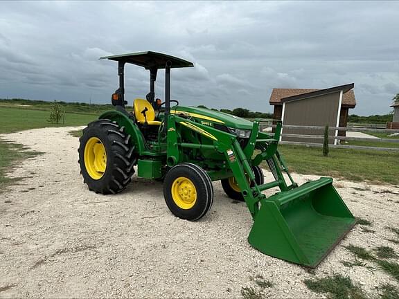 Image of John Deere 5045E equipment image 2