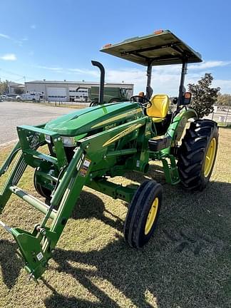 Image of John Deere 5045E equipment image 1