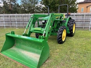 2018 John Deere 5045E Equipment Image0