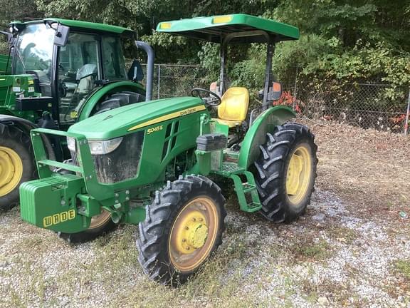 Image of John Deere 5045E equipment image 1