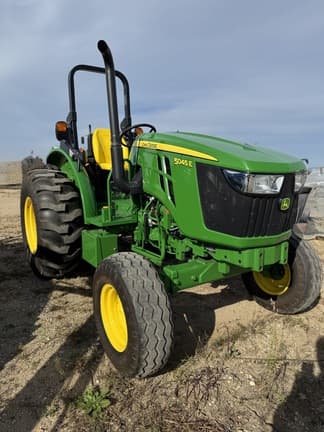 Image of John Deere 5045E equipment image 1