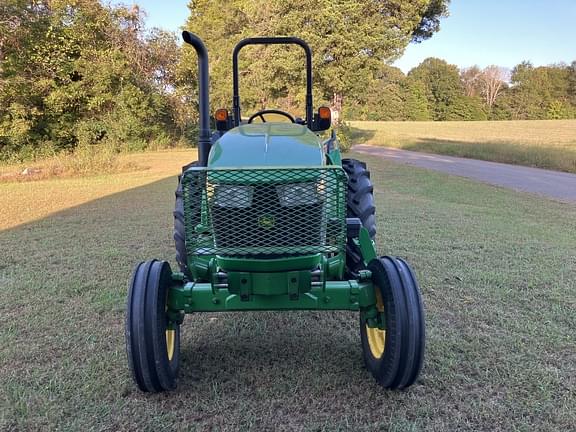 Image of John Deere 5045E equipment image 2