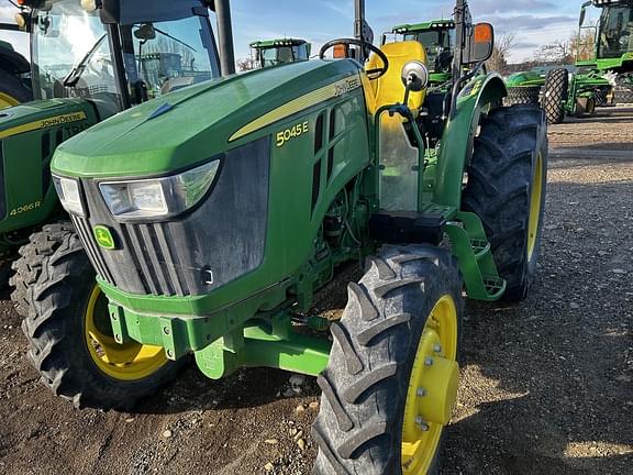 Image of John Deere 5045E Primary image