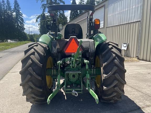 Image of John Deere 5045E equipment image 1