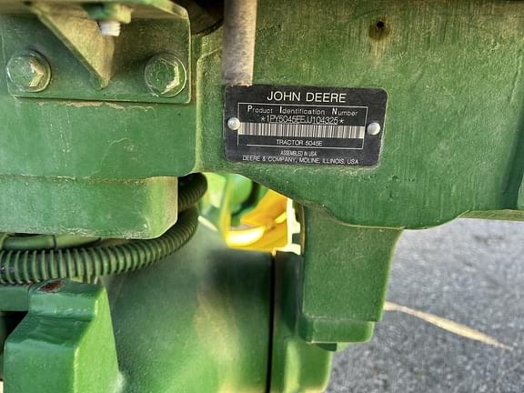 Image of John Deere 5045E equipment image 2