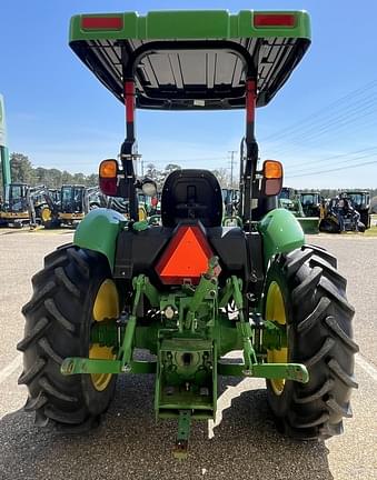 Image of John Deere 5045E equipment image 2