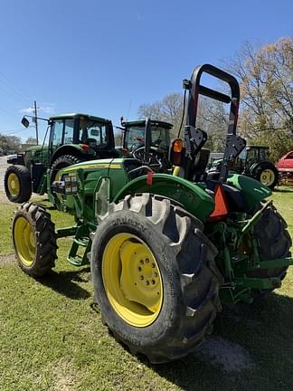 Image of John Deere 5045E equipment image 2