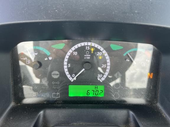 Image of John Deere 5055E equipment image 3
