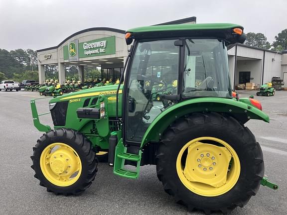 Image of John Deere 5055E Primary image