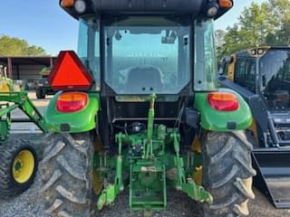Image of John Deere 5055E equipment image 3