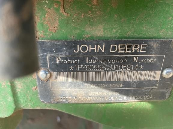 Image of John Deere 5055E equipment image 4