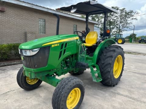 Image of John Deere 5055E equipment image 1
