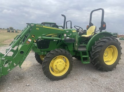 2018 John Deere 5055E Equipment Image0