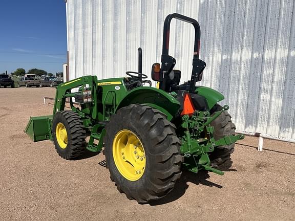 Image of John Deere 5055E equipment image 3