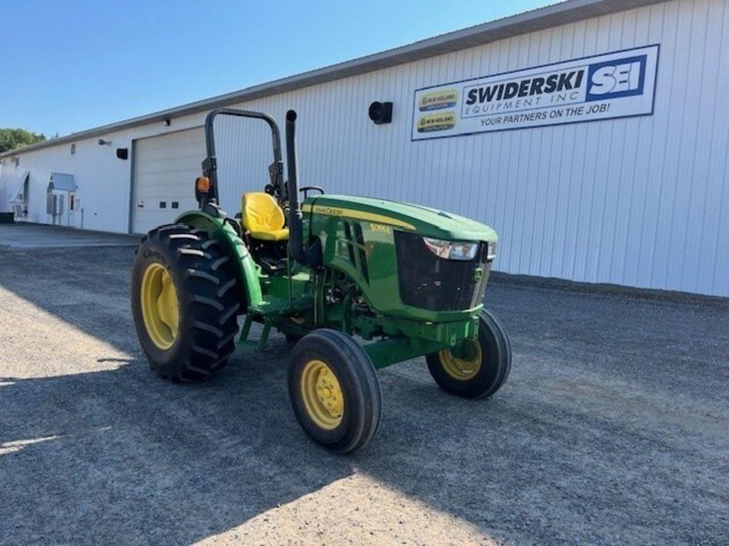 Image of John Deere 5055E Primary image