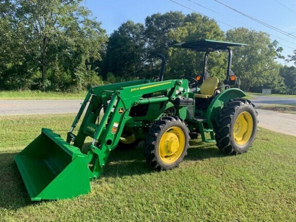 Main image John Deere 5055E