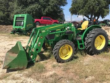 Main image John Deere 5055E