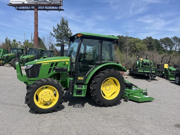 2018 John Deere 5055E Equipment Image0