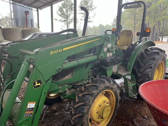2018 John Deere 5055E Equipment Image0