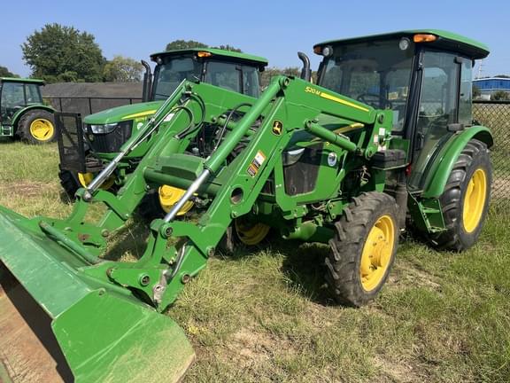 Image of John Deere 5055E equipment image 1