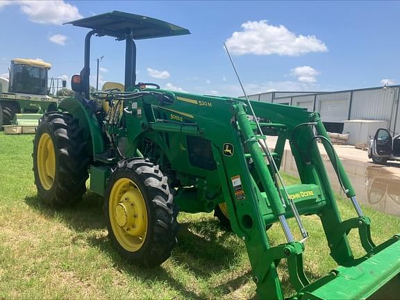 Image of John Deere 5055E equipment image 4