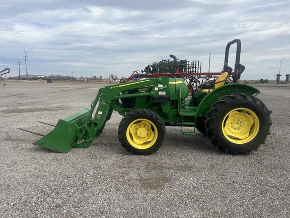 2018 John Deere 5055E Equipment Image0