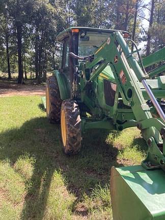 Image of John Deere 5055E equipment image 2