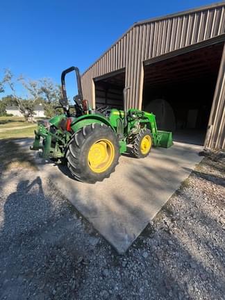 Image of John Deere 5055E equipment image 3