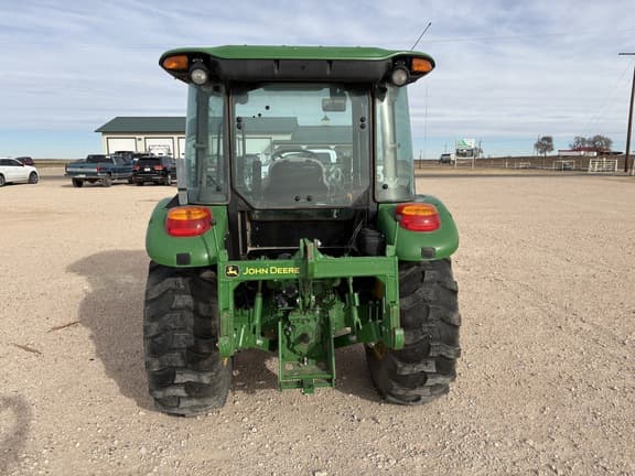 Image of John Deere 5055E equipment image 3