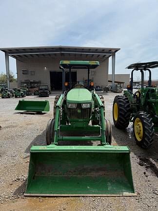Image of John Deere 5055E equipment image 1