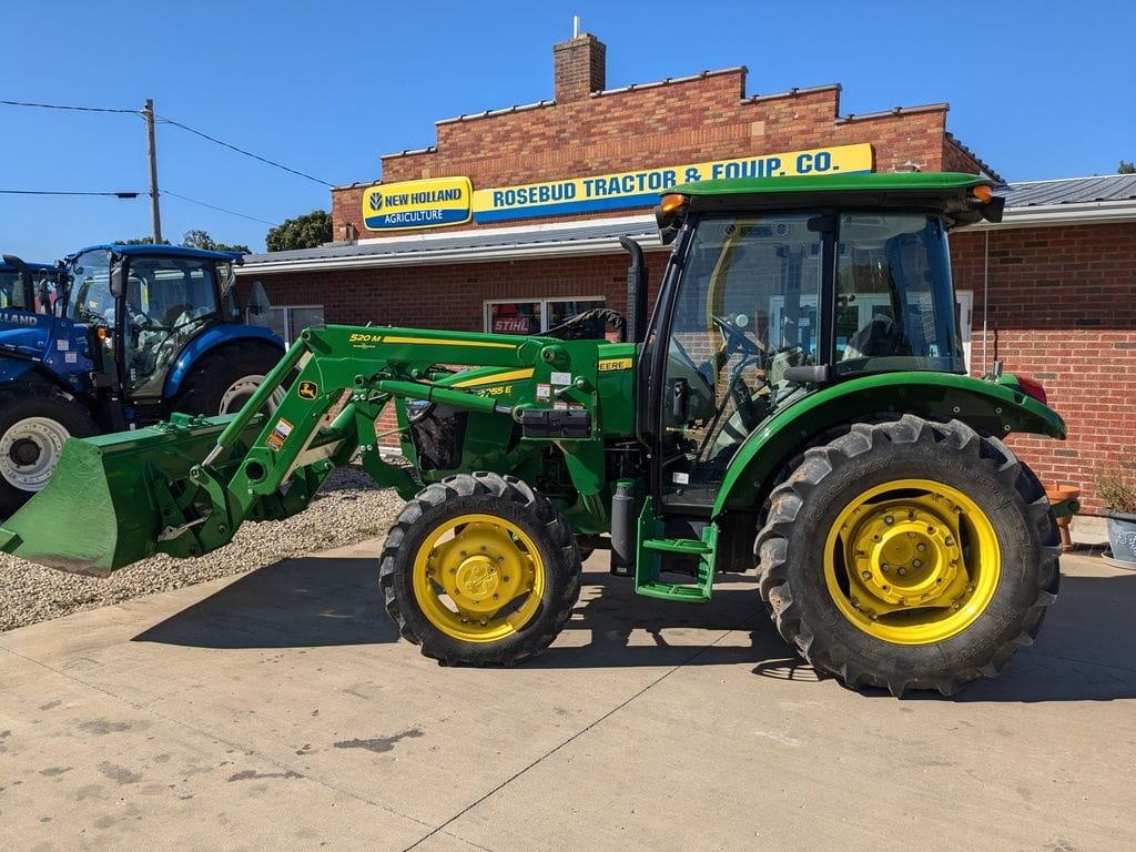 Main image John Deere 5055E