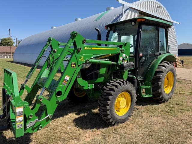 Image of John Deere 5055E equipment image 1