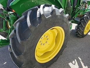 Main image John Deere 5055E 23