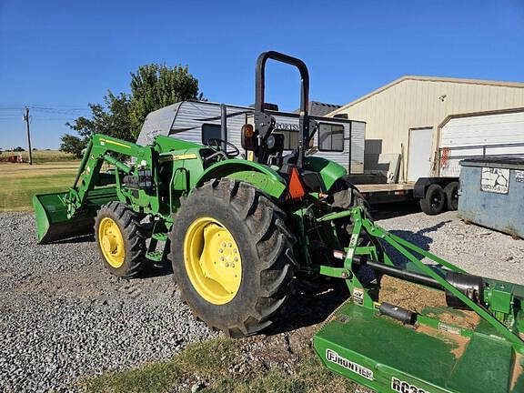 Image of John Deere 5055E equipment image 3