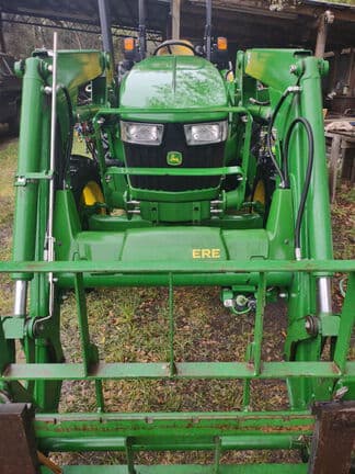 Image of John Deere 5055E equipment image 1