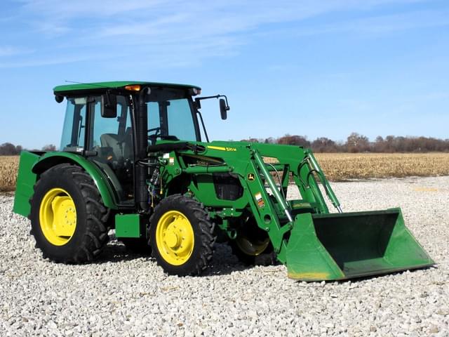 Image of John Deere 5055E equipment image 2