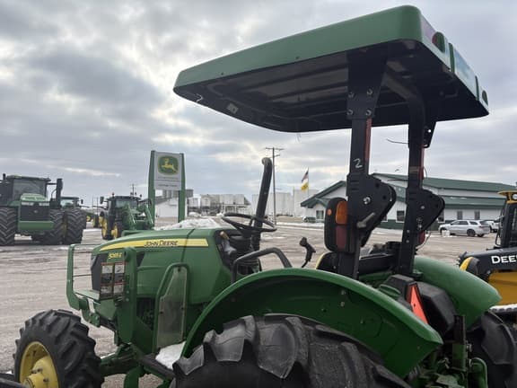 Image of John Deere 5065E equipment image 2