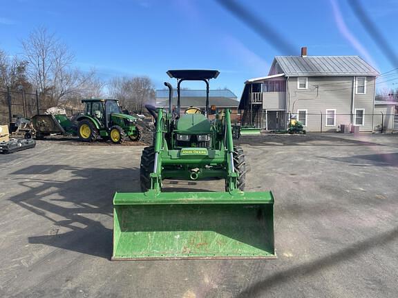 Image of John Deere 5065E equipment image 3