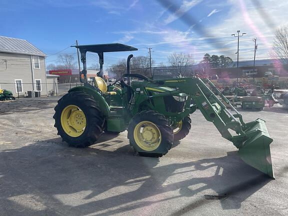 Image of John Deere 5065E equipment image 1