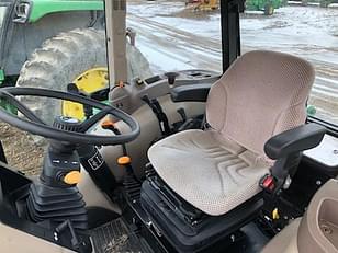 Main image John Deere 5065E 7