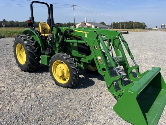 Image of John Deere 5065E equipment image 1